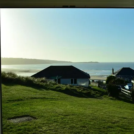 B52 Oyster, Riviere Towans Holiday home Hayle